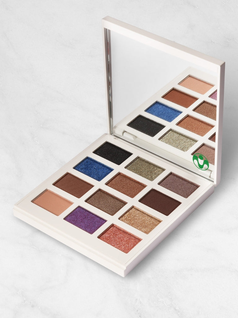 Palette ouverte avec 12 teintes 